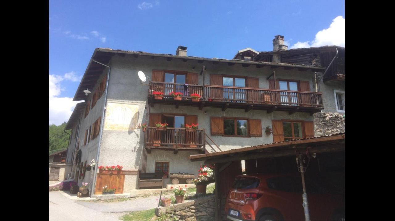 San Marco Farmhouse With A View. Oulx エクステリア 写真