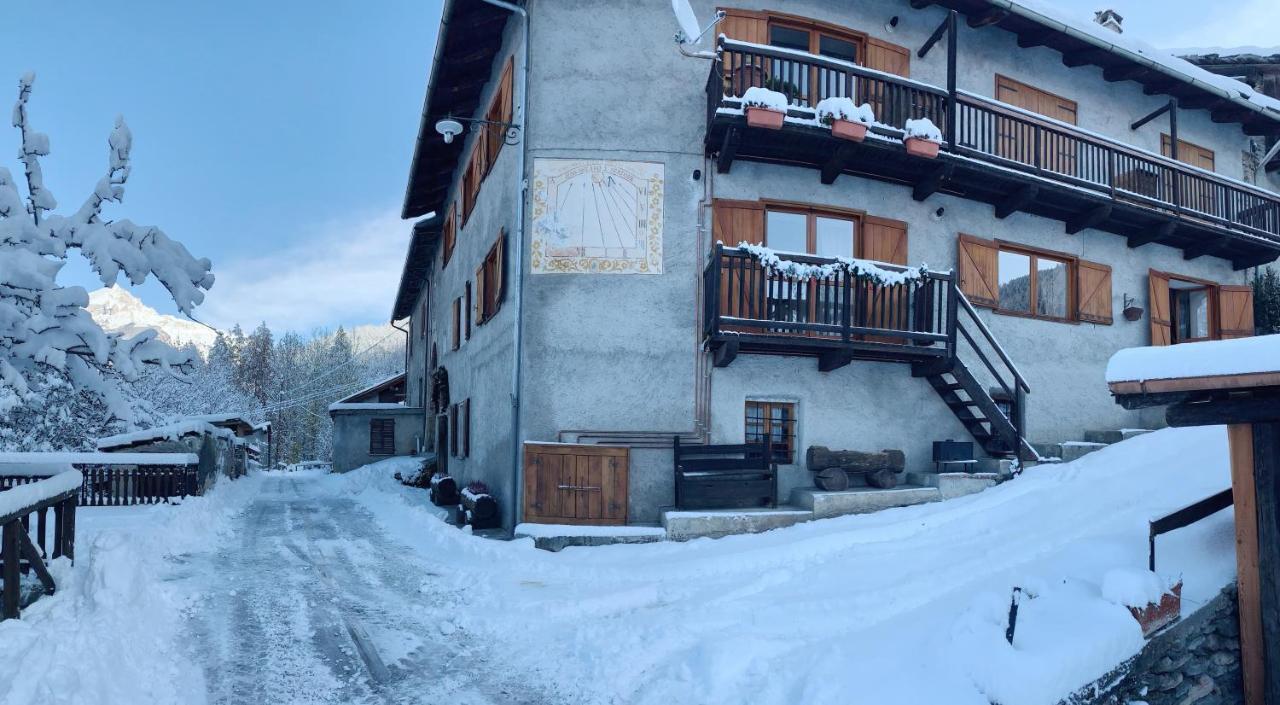 San Marco Farmhouse With A View. Oulx エクステリア 写真